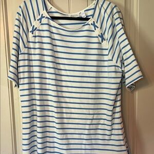 da. Co. Blue & White Striped Short-Sleeve Boatneck Top
